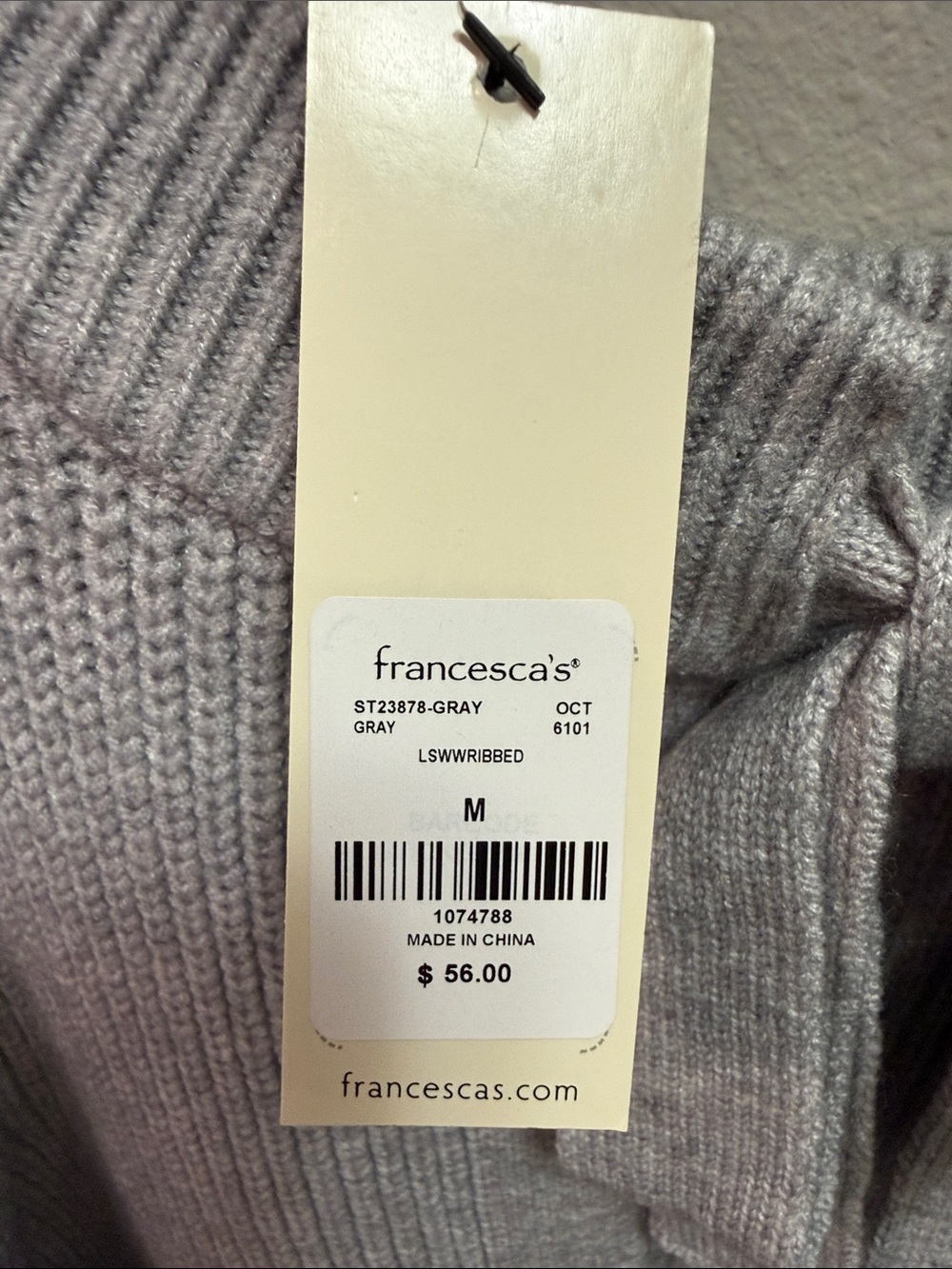 Francesca's Collections Light Gray Ribbed Crew Sweater - Picture 2 of 4